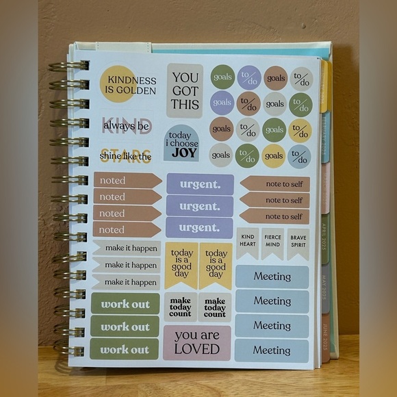 MANIFESTING MY DREAMS 12 MONTH PLANNER MADE BY ECCOLO. SPIRAL BOUND NWTS. - Picture 4 of 14